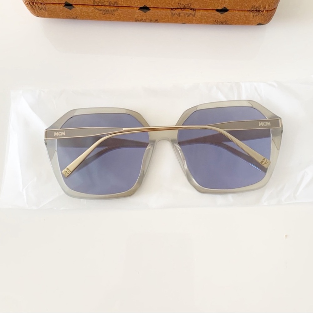 Authentic Mcm Sunglasses - Gray/Clear Frames With… - image 7